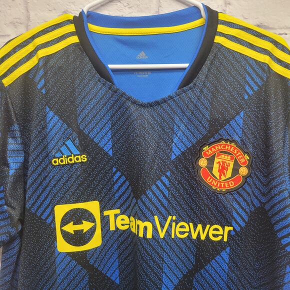 NWT Adidas Manchester United Jersey Size L Blue Yellow Team Viewer Soccer Away - Picture 2 of 9